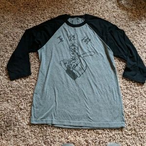 Quarter Sleeve t-shirt